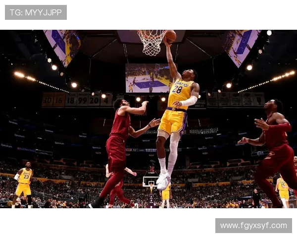 2021年湖人与骑士的精彩对决回顾与赛季影响分析